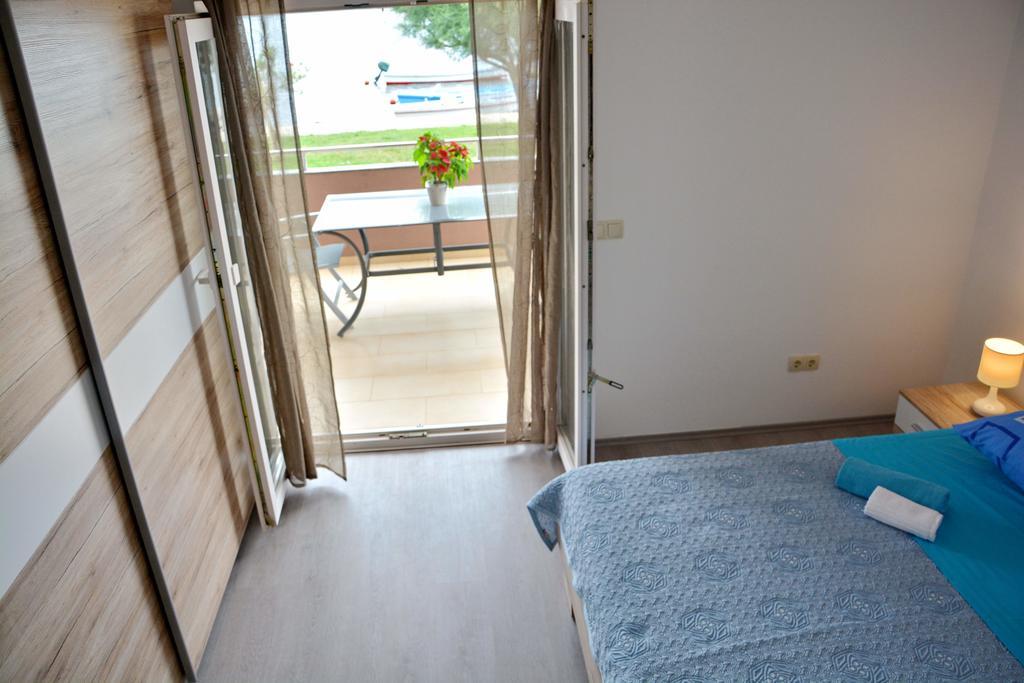 Apartments Clara Nin Extérieur photo