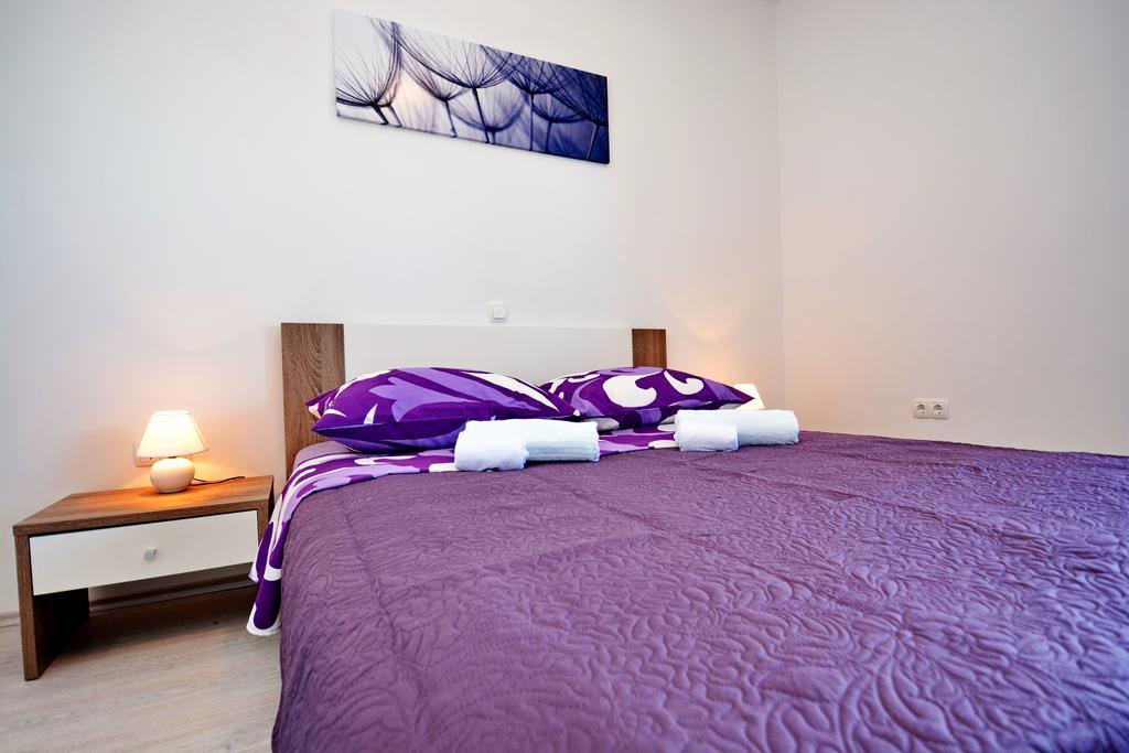 Apartments Clara Nin Extérieur photo