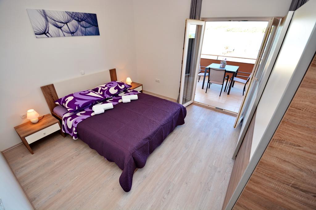 Apartments Clara Nin Extérieur photo